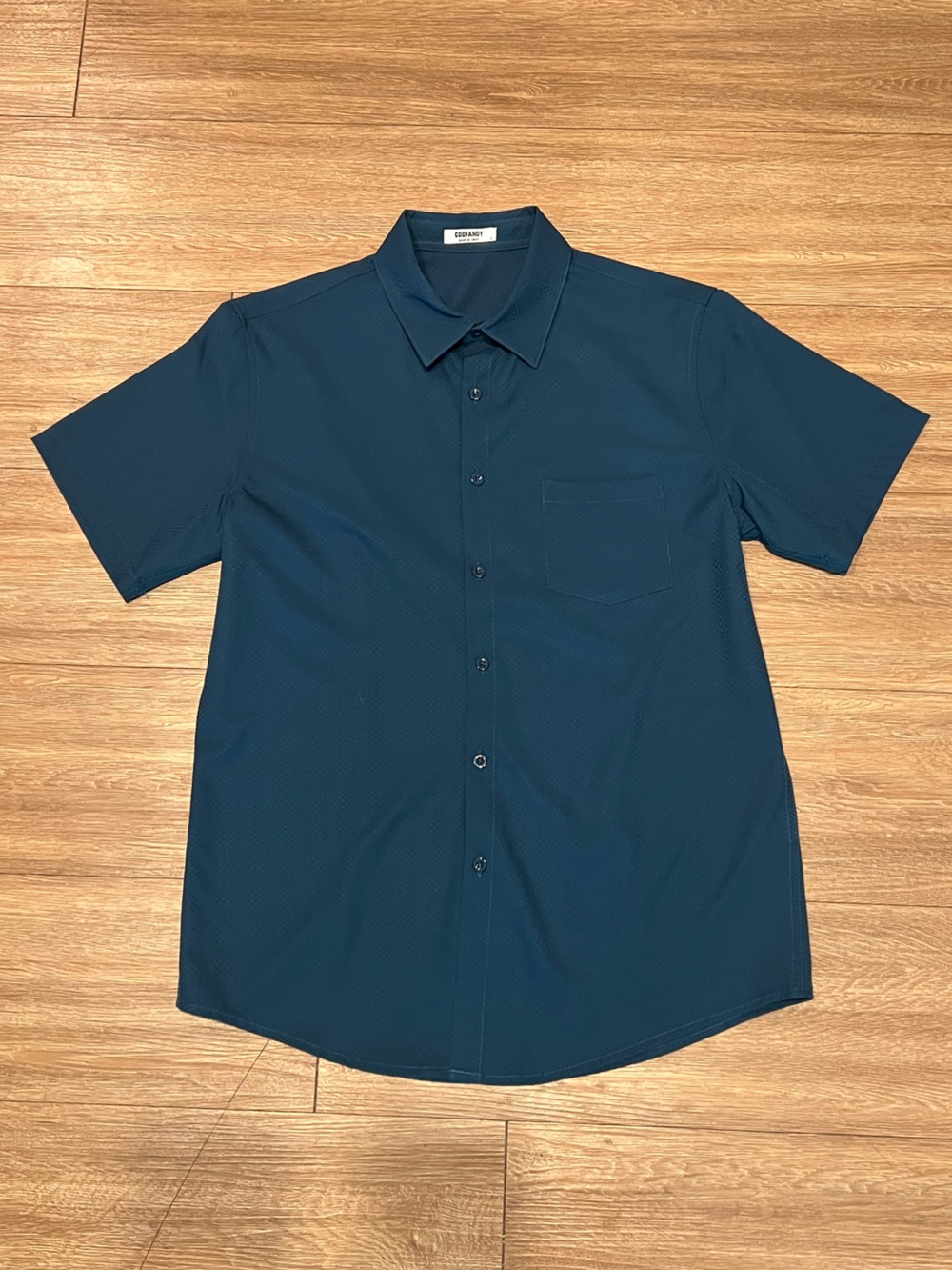 Men's Short-Sleeve Shirt Jacket in Deep Navy - Lightweight